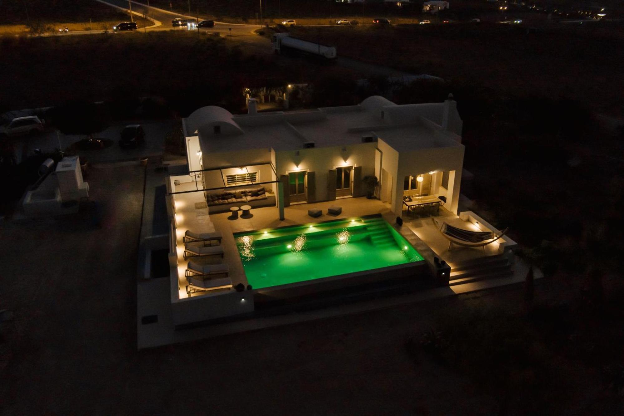 Echo Villa Тира Экстерьер фото